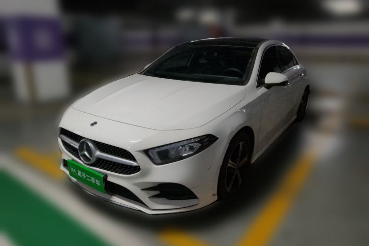 Used Mercedes-Benz A-Class 2022 Second Facelift A 200 L Sport Sedan Fashion Version