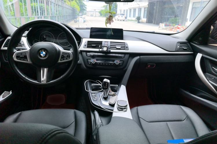 Used BMW 3 Series 2014 328Li Fashion Model
