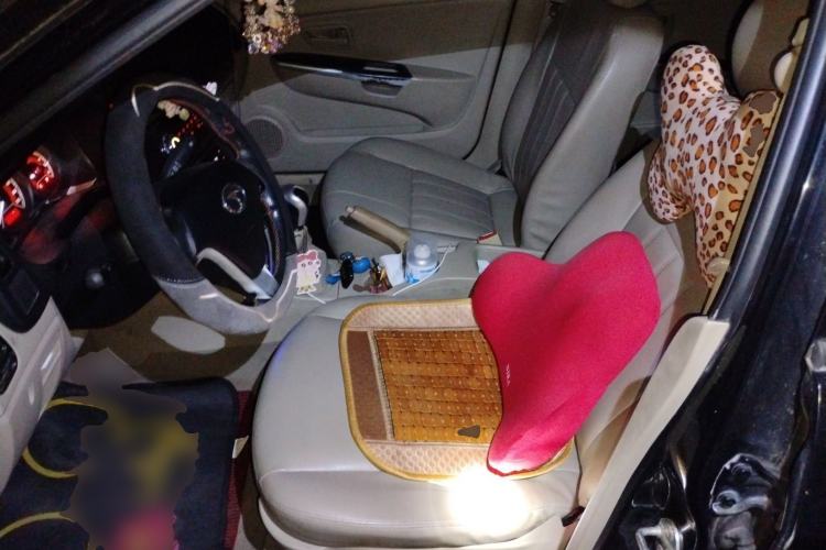 Used Soueast V3 Lingyue 2014 1.5L Manual Luxury Edition