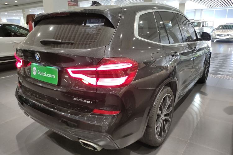 Used BMW X3 2020 xDrive30i Luxury Model with M Sport Package
