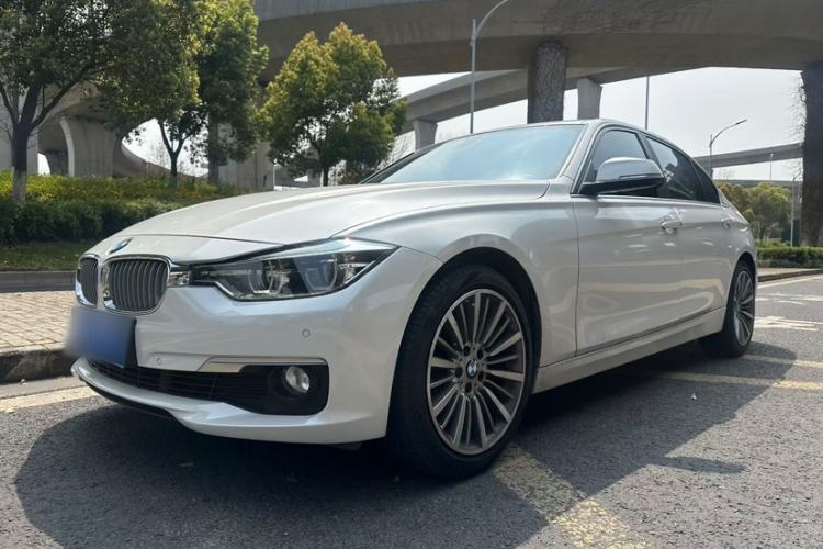 Used BMW 3 Series 2019 320Li Fashion Model

