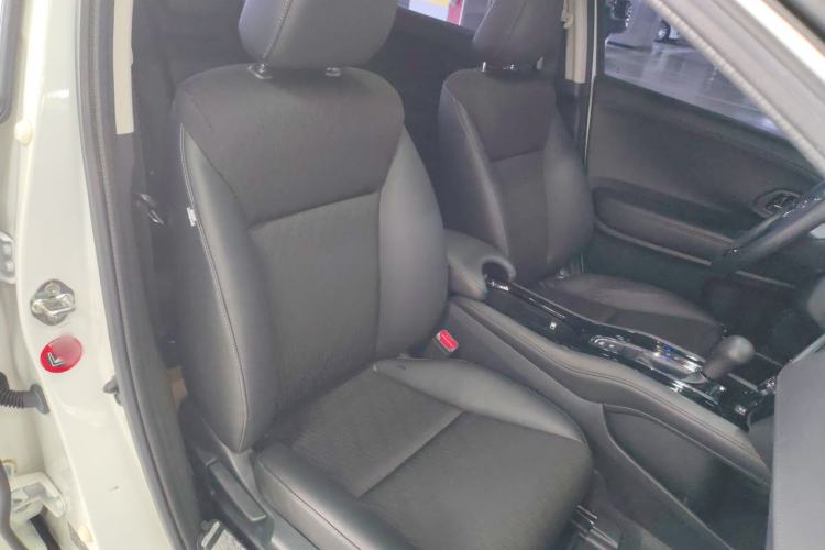 Used Honda Vezel 2020 1.5L CVT Luxury Edition
