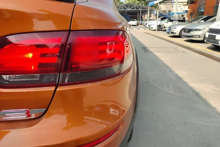 Used Qoros 3 2017 GT 1.6T Manual Enjoyment Model
