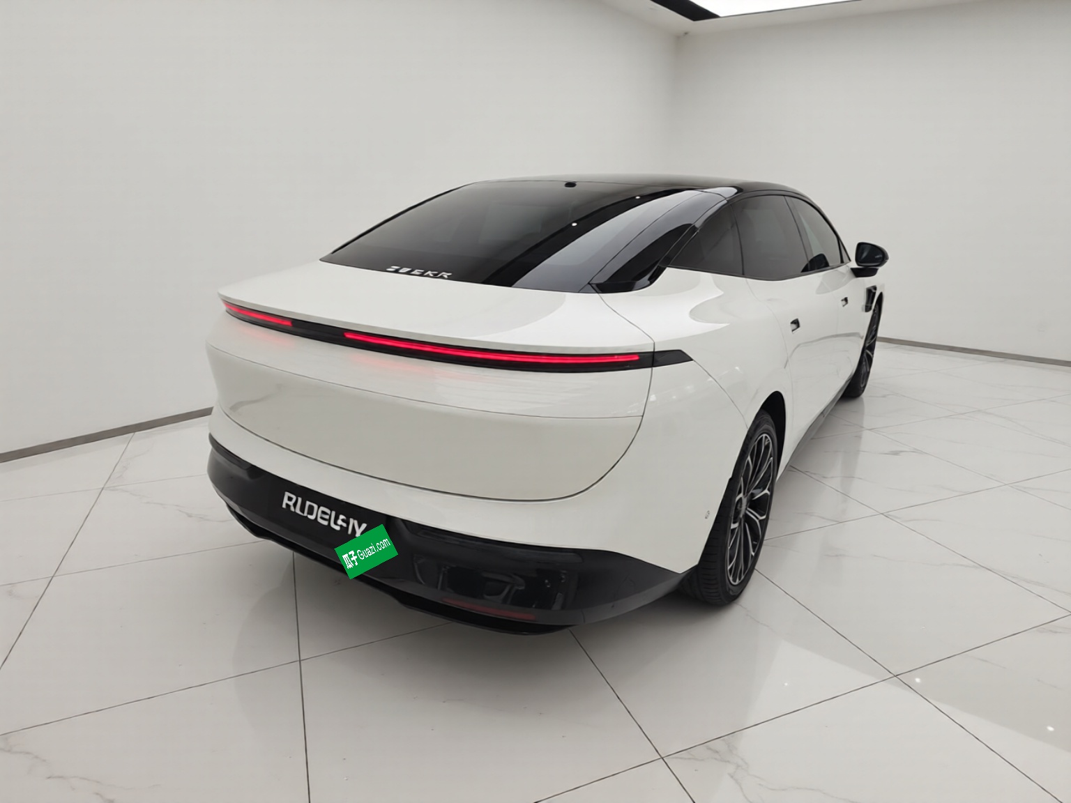 Zeekr 007 2025 Long-Range Rear-Wheel-Drive Intelligent Driving Version 100 kWh — снимка 6