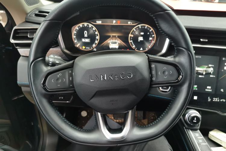 Used Lynk & Co 05 2020 2.0TD Two-Wheel Drive Shine Halo