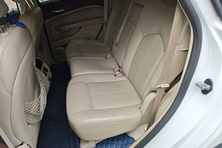 Used Cadillac SRX 2011 3.0L Luxury Model
