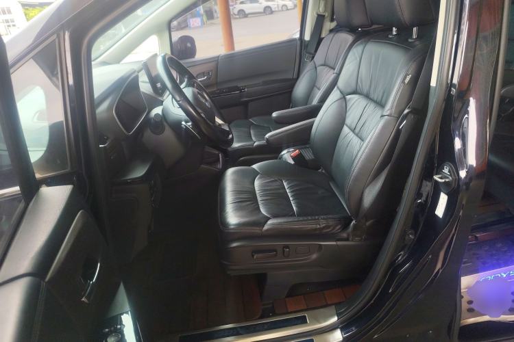 Used Honda Odyssey 2022 2.0L eHEV Sharp Enjoyment Edition Left Front Seat