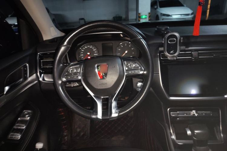 Used Roewe RX8 2019 30T Two-Wheel Drive Supreme Flagship Edition
