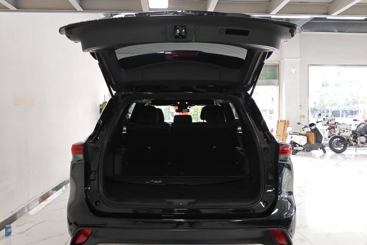 Used Toyota Crown Kluger 2023 2.5L HEV Two-Wheel Drive Entry Version (5 Seats)
