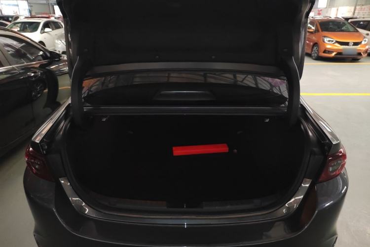 Used Mazda Mazda 3 Axela 2021 2.0L Automatic ZhiXuan Edition
