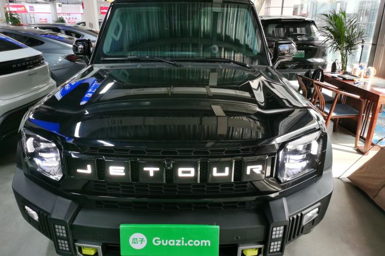 Used JETOUR Traveler 2023 1.5T Two-Wheel Drive Discovery PRO