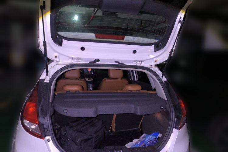 Used Ford Fiesta 2013 Hatchback 1.5L Automatic Fashion Edition
