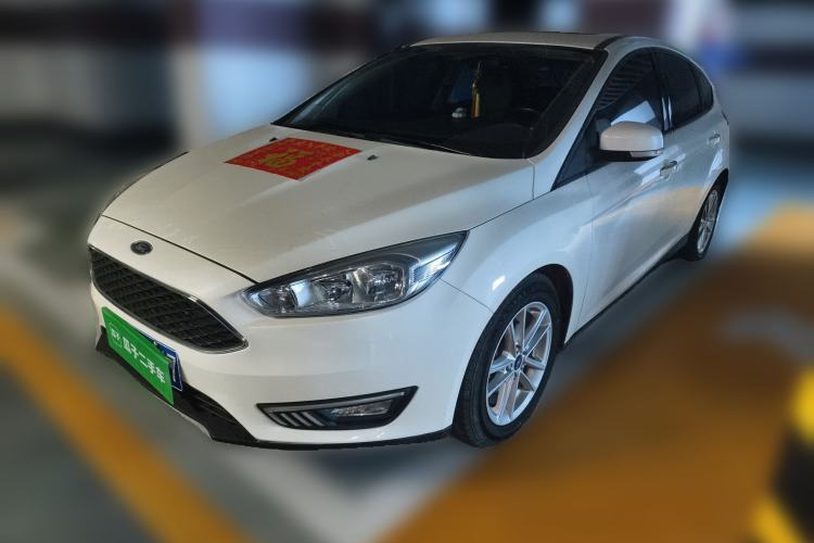 Used Ford Focus 2017 Hatchback EcoBoost 125 Automatic - Ultra-Powerful Style Edition with Smart Drive Features