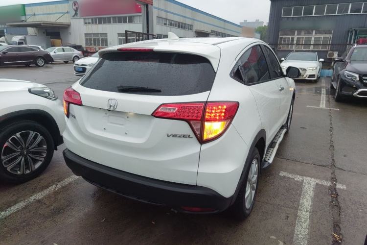 Used Honda Vezel 2017 1.5L CVT 2WD Comfort Model Rear Right 45 Deg