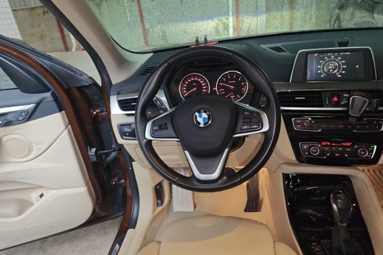 Used BMW X1 2016 sDrive18Li Luxury Model