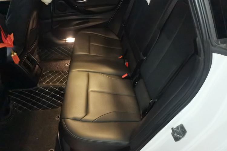 Used BMW 3 Series GT 2019 320i M Sport Package Left Rear Seat