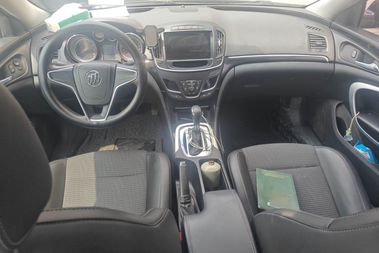 Used Buick Regal 2015 1.6T Leading Technology Model Center Console