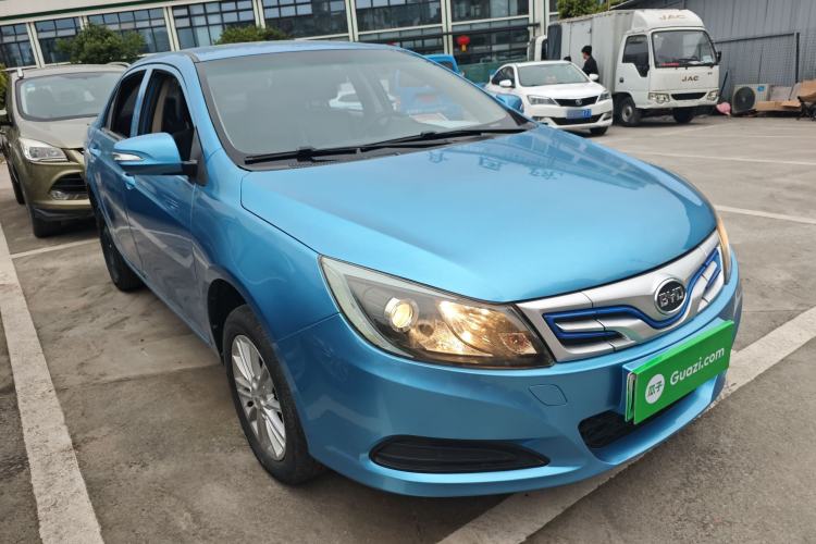 Used BYD e5 2017 300 Prestige Edition
