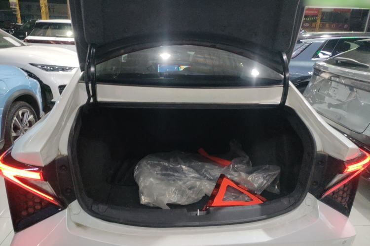 Used Lingxi L 2025 Model—Player No. 1 Plus Super Double-Up Optional Package