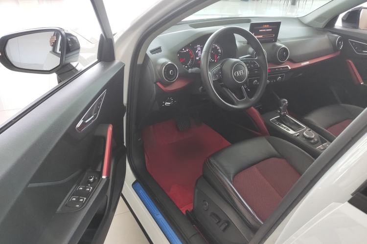 Used Audi Q2L 2018 35 TFSI Fashion Dynamic Version China VI Emission Standard
