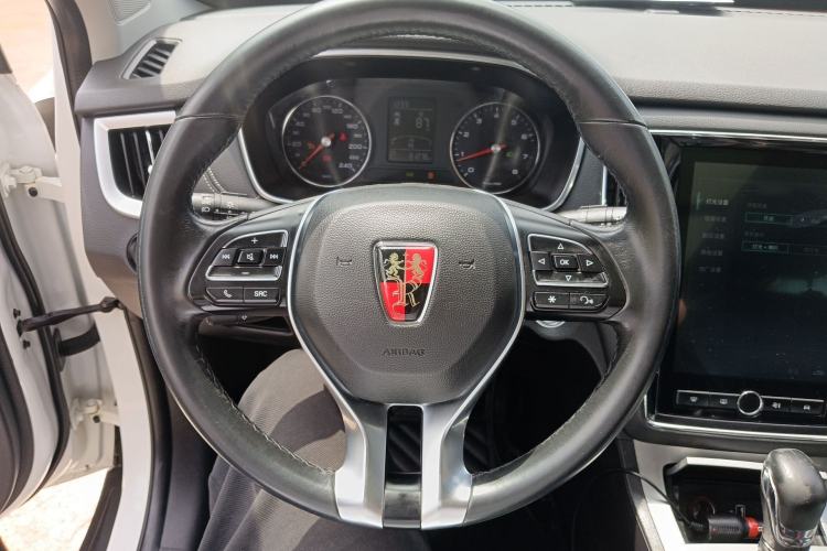 Used Roewe RX5 2019 20T Two-Wheel Drive Automatic 4G Connected Platinum Edition Steering Wheel