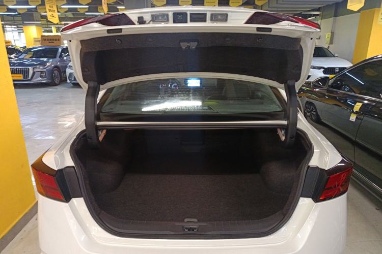 Used Nissan Teana 2021 2.0L XL Comfort Edition Trunk