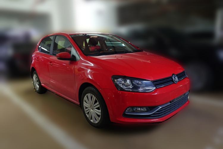 Used Volkswagen Polo 2016 1.6L Automatic Comfort Model Front Right 45 Deg