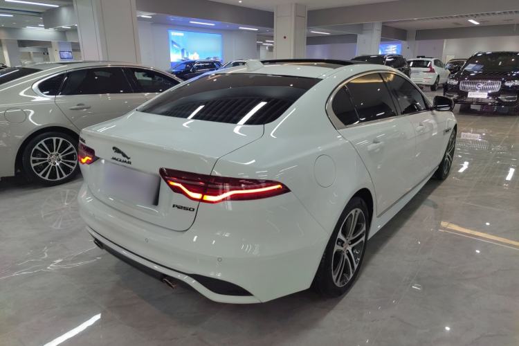 Used Jaguar XEL 2024 2.0T 250 PS R-DYNAMIC S Advanced Sport Edition Rear Right 45 Deg