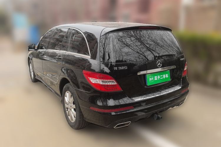 Used Mercedes-Benz R-Class 2017 R 320 4MATIC Business Edition Prestige Model