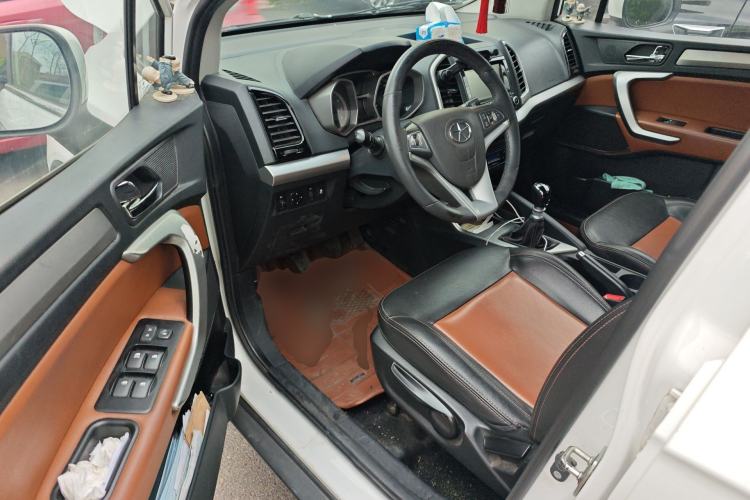 Used JAC Group Refine S3 2014 1.5L Manual Luxury Smart Model Driver Seat