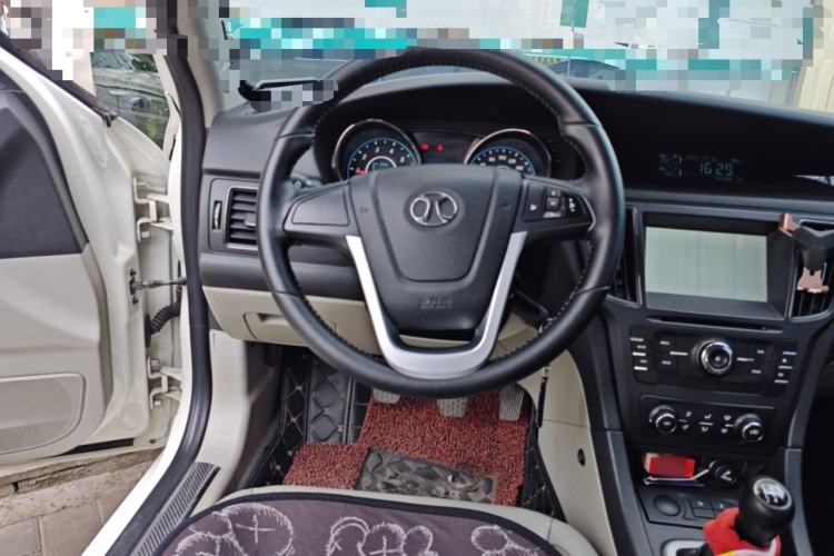 Used BAIC Senova D50 2014 1.5L manual comfort version
