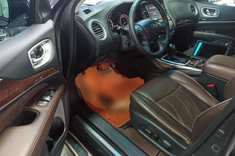 Used Infiniti QX60 2016 2.5 S/C Hybrid Two-Wheel-Drive Excellence Edition China V Standard