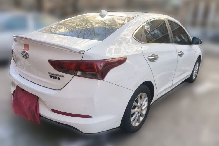 Used Hyundai Verna (new generation) 2016 1.4L Manual Cool Edition GLS
