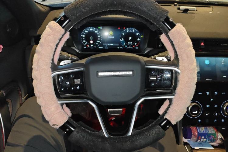Used Land Rover Discovery Sport 2023 249 PS R-Dynamic S Performance Edition Steering Wheel