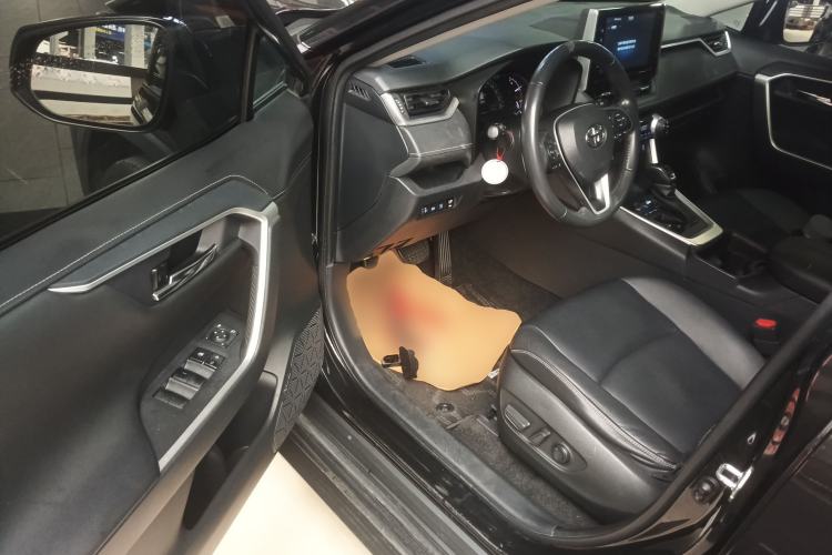 Used Toyota RAV4 2020 2.0L CVT Two-Wheel Drive Fashion PLUS Edition