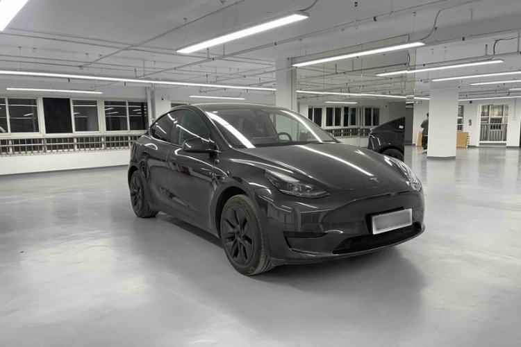 Used Tesla Model Y 2024 Rear-Wheel-Drive Version
