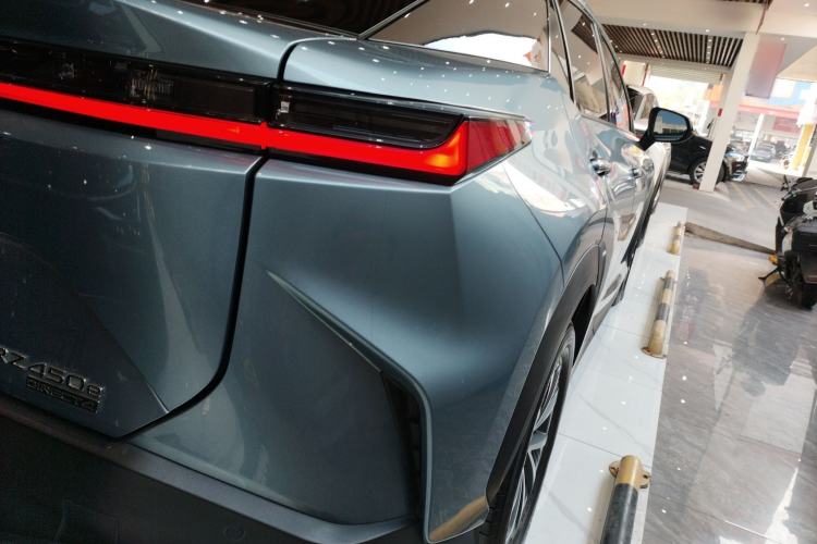 Used Lexus RZ 2023 450e All-Wheel Drive Luxury Edition