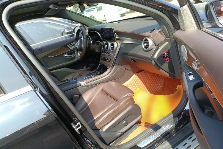 Used Mercedes-Benz GLC 2022 GLC 260 L 4MATIC Luxury Model
