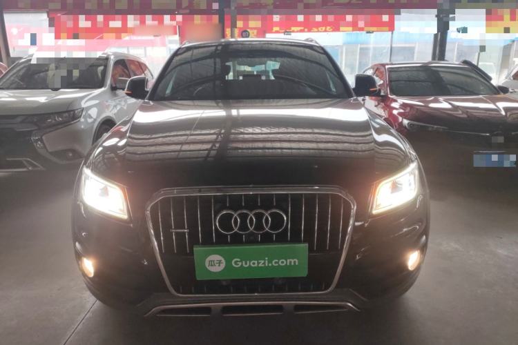 Used Audi Q5 2017 Plus 40 TFSI Technology Model