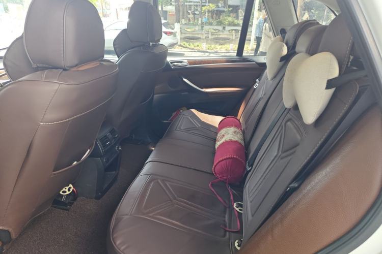 Used BMW X5 2011 xDrive35i Leading Model
