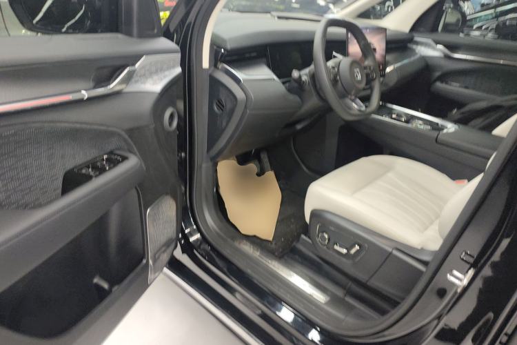 Used Zeekr 009 2024 GAC Trumpchi
