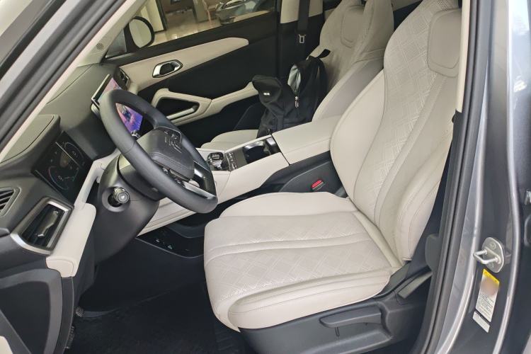 Used BYD Yuan UP 2024 401KM Leading Edition Left Front Seat