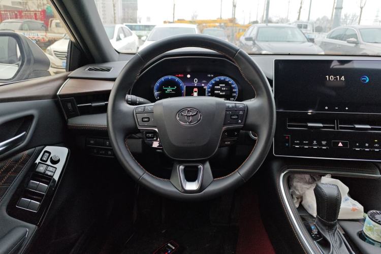 Used Toyota Avalon 2024 2.0L Luxury Edition
