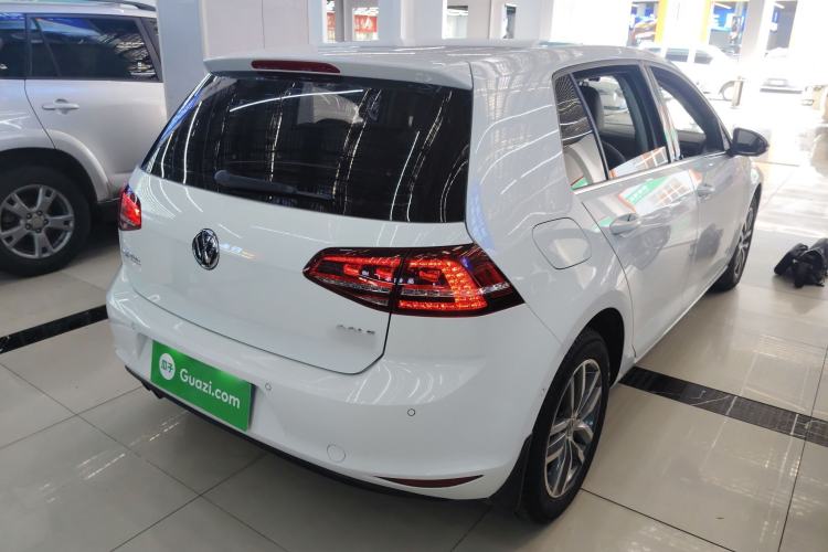 Used Volkswagen Golf 2017 230TSI Automatic Luxury Million-Vehicle Commemorative Edition
