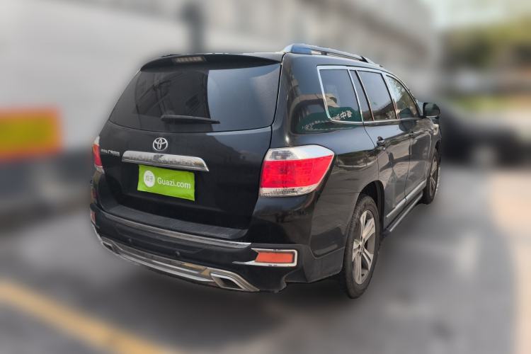 Used Toyota Highlander 2012 2.7L Two-Wheel Drive 7-Seater Luxury Edition Rear Right 45 Deg