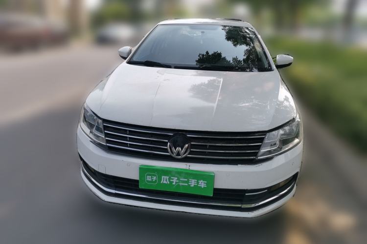 Used Volkswagen Lavida 2015 1.6L Manual Comfort Edition
