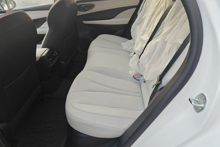 Used BYD Seal 05 DM-i 2025 DM-i Smart Drive 55KM Luxury Model Left Rear Seat