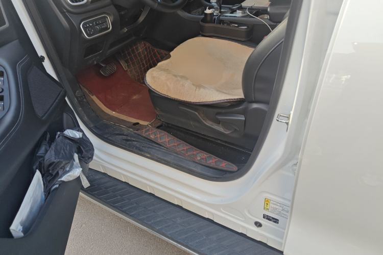 Used Great Wall Poer 2021 2.0T Global Version Automatic Diesel 4x4 Comfort Class Standard Box Trailer Edition GW4D20M