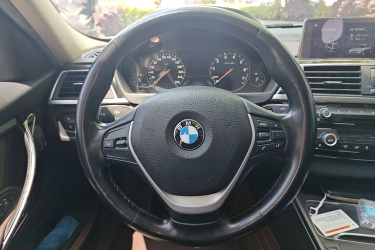 Used BMW 3 Series 2019 320Li Fashion Model
