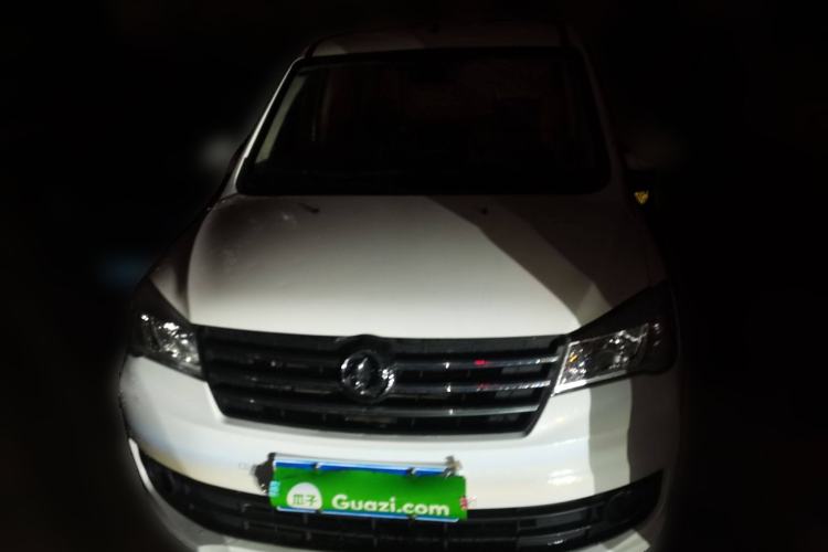 Used Dongfeng Fengon 330 2019 1.5L 330S Manual Luxury Van China VI Standard